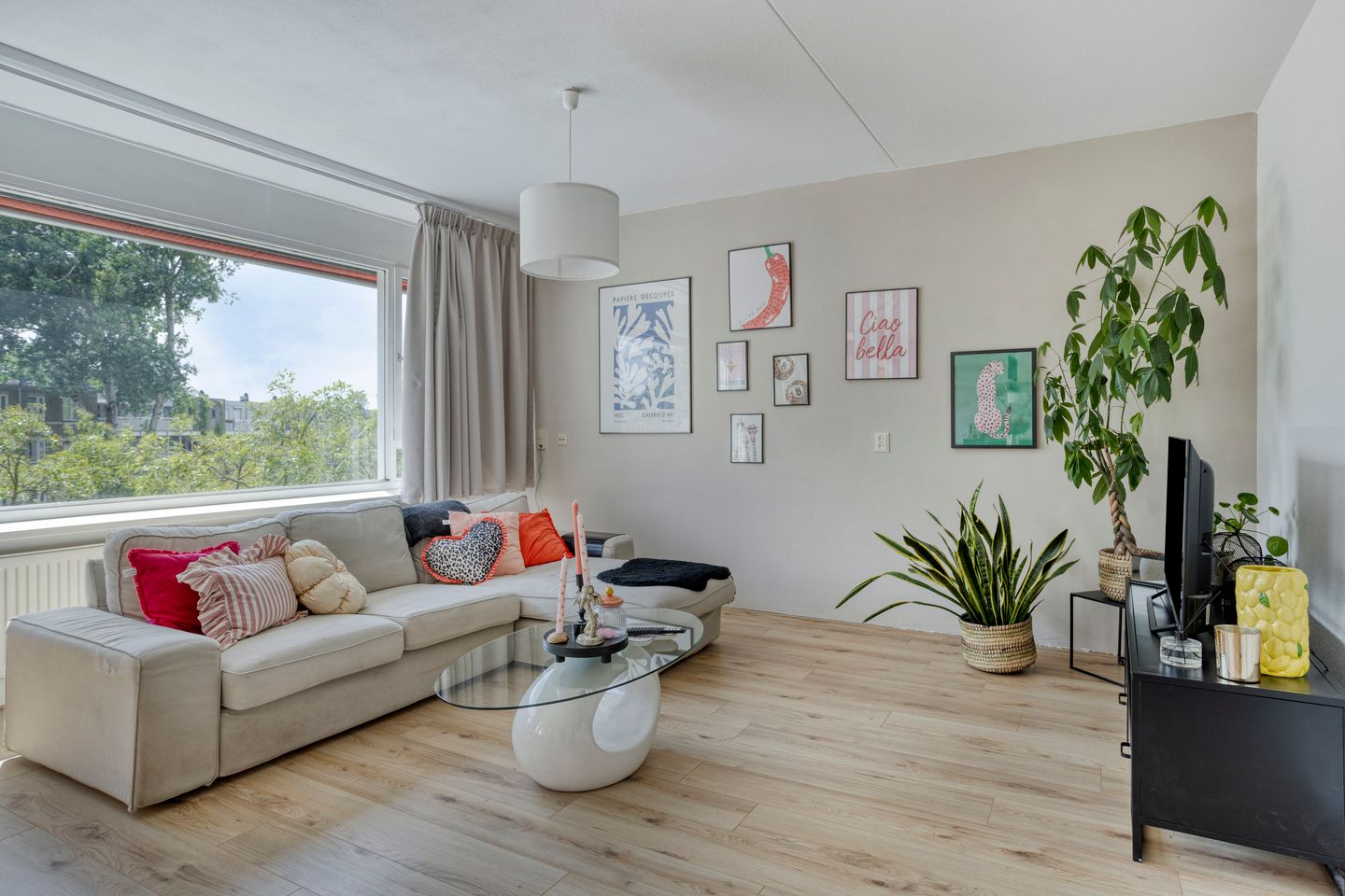 Photo 10 of Adriaan van Bergenstraat 338