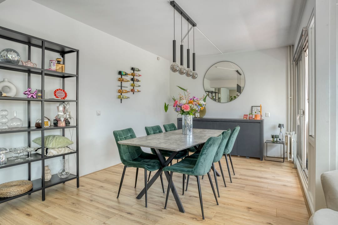 Photo 11 of Adriaan van Bergenstraat 338