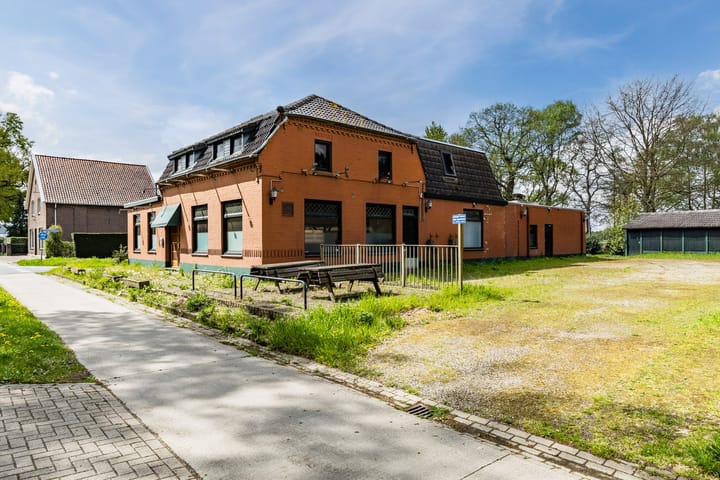 Photo 3 of Napoleonsweg 3