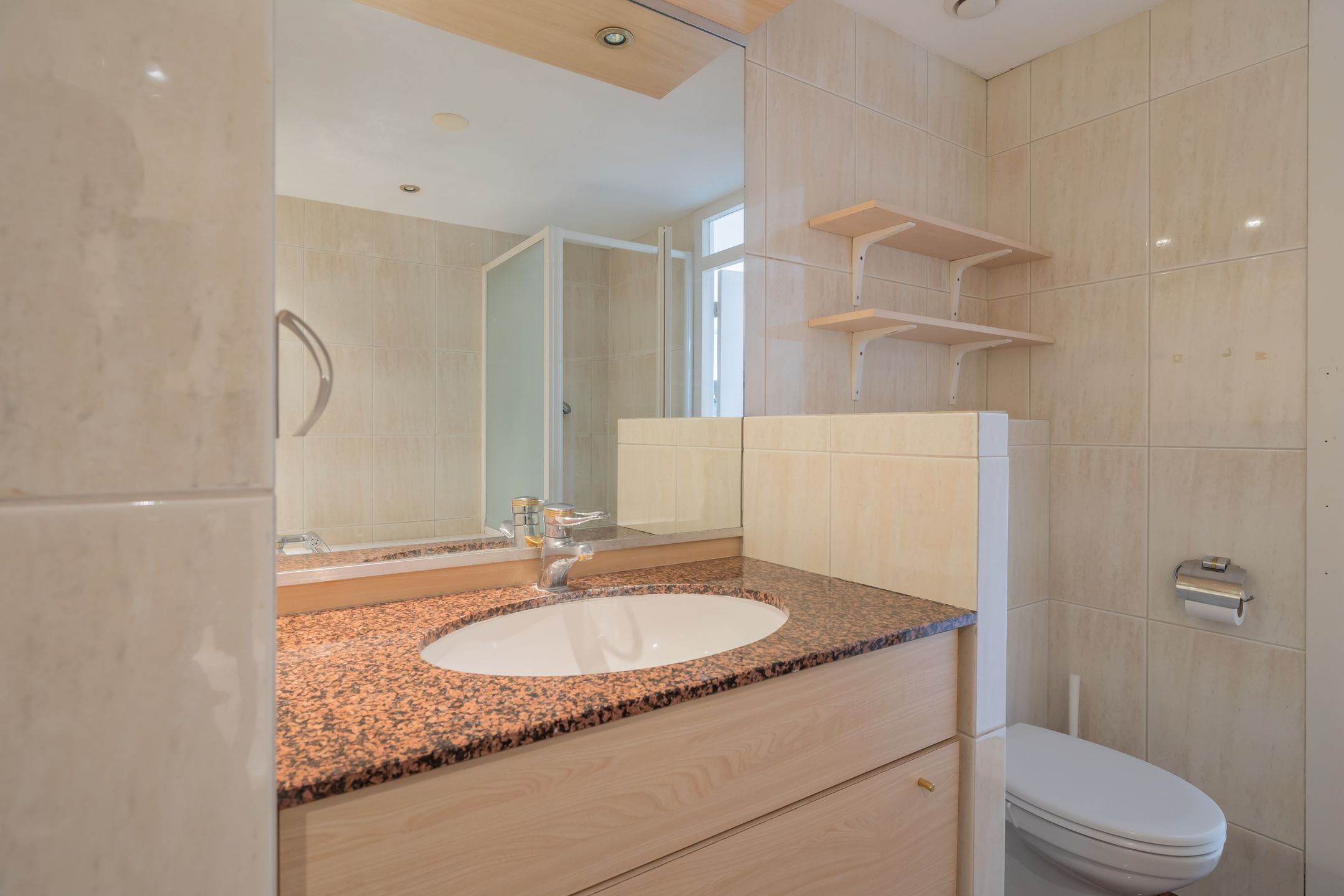 Foto 18 van Burgemeester van Fenemaplein 2-A1502