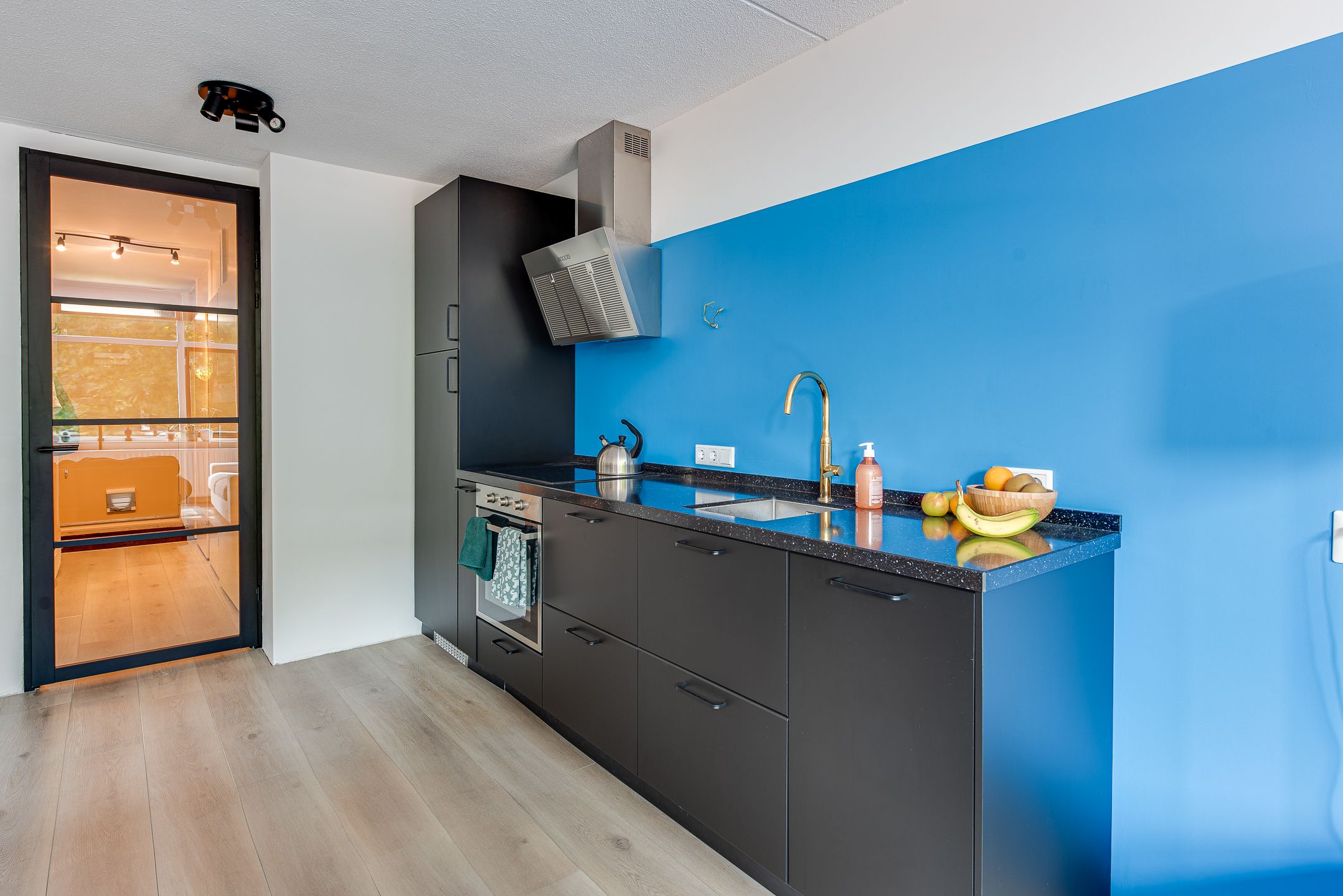 Foto 3 van Veerplein 116