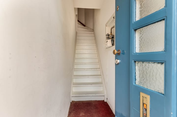 Foto 6 van Van Zeggelenstraat 72