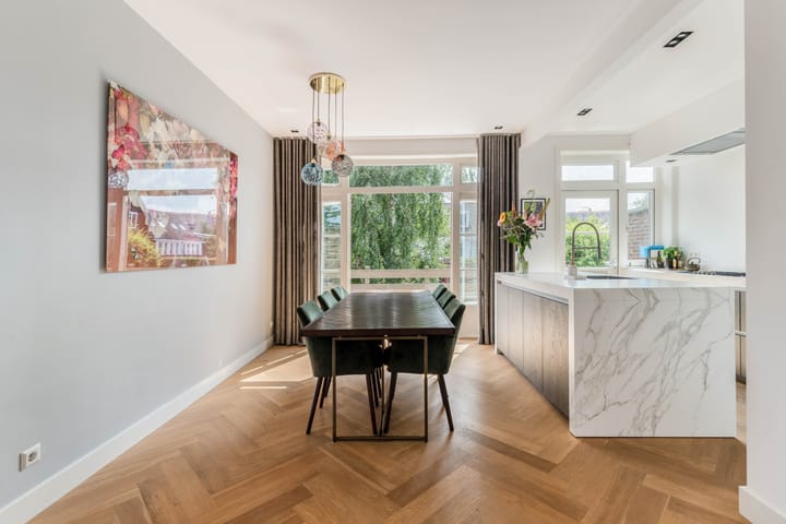 Foto 12 van Van Zeggelenstraat 72