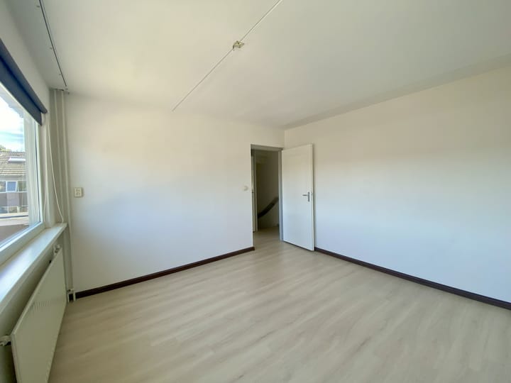 Foto 27 van Heilige Stoel 4604