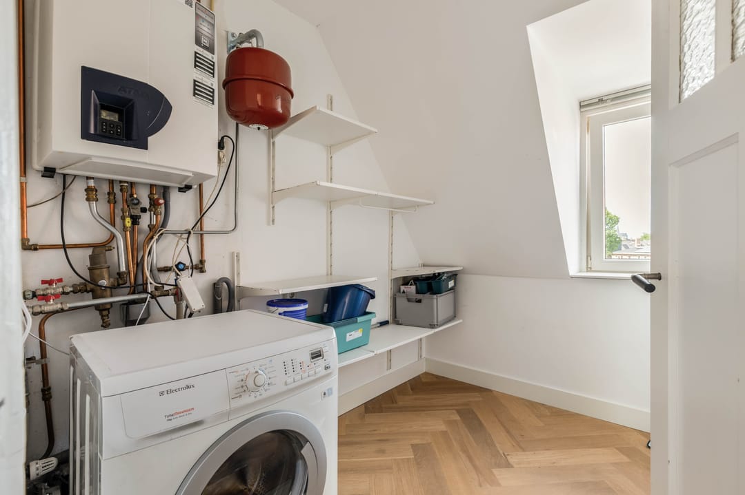 Foto 43 van Van Zeggelenstraat 72