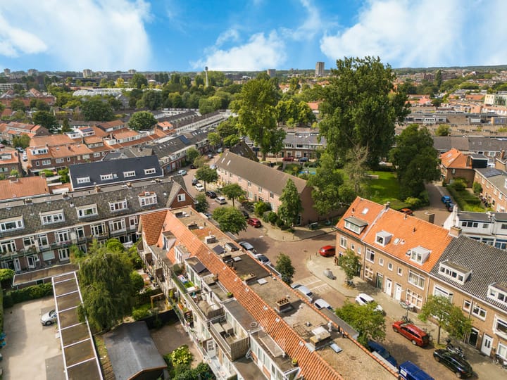 Foto 45 van Van Zeggelenstraat 72