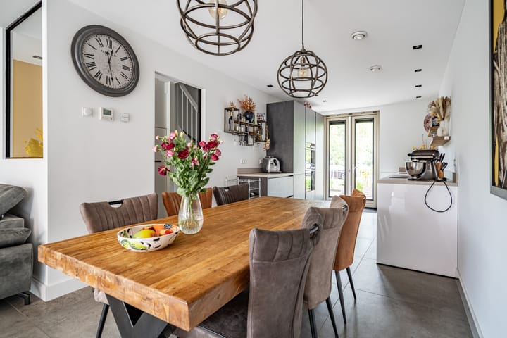 Photo 13 of Schoorlaan 82