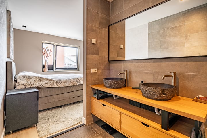 Photo 44 of Schoorlaan 82