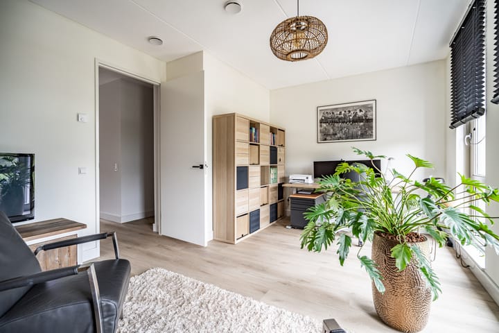 Photo 52 of Schoorlaan 82