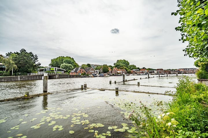 Photo 65 of Schoorlaan 82