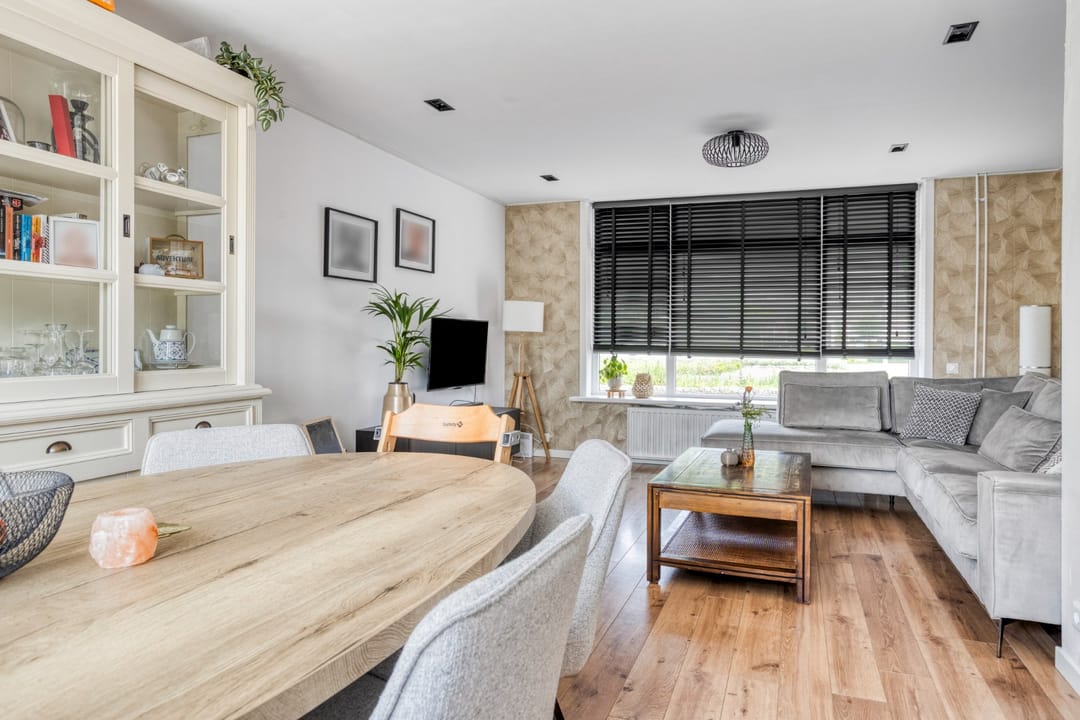 Foto 8 van Voorstraat 6