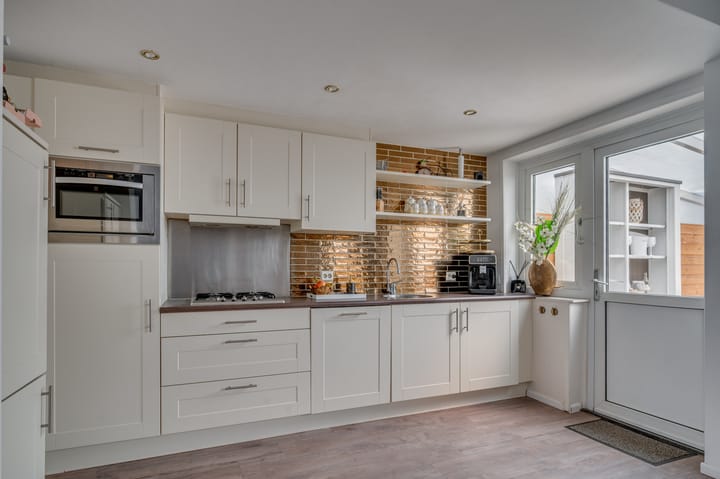 Foto 9 van de Genestetstraat 10