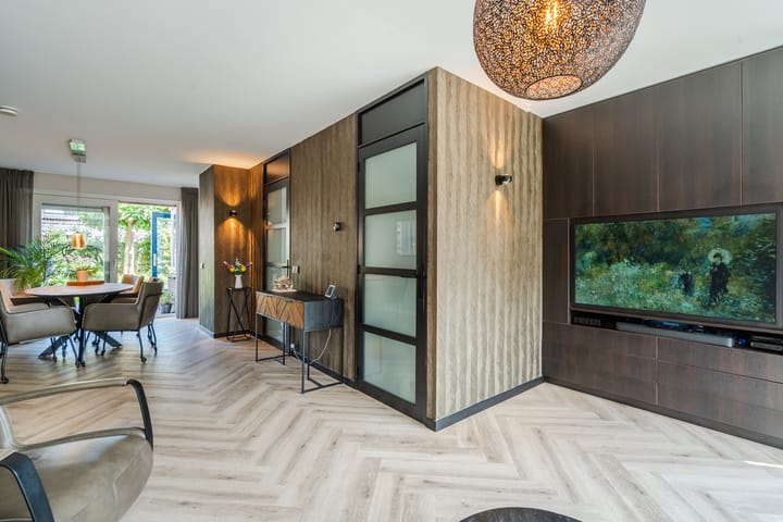 Foto 12 van Lisdodde 6