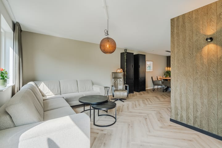 Foto 16 van Lisdodde 6