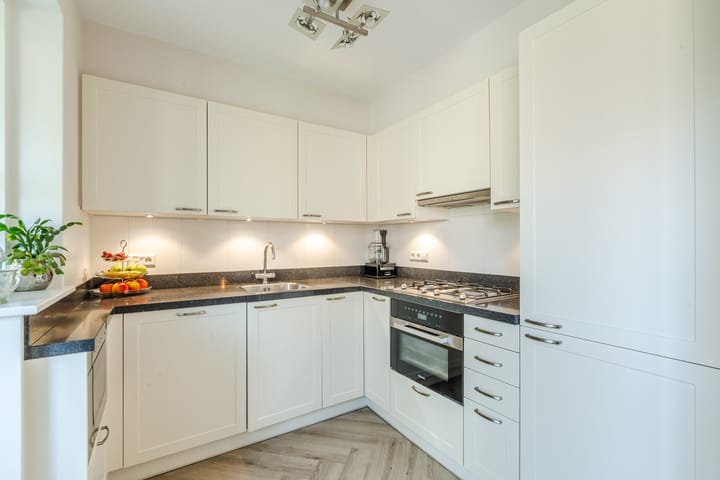 Foto 20 van Lisdodde 6