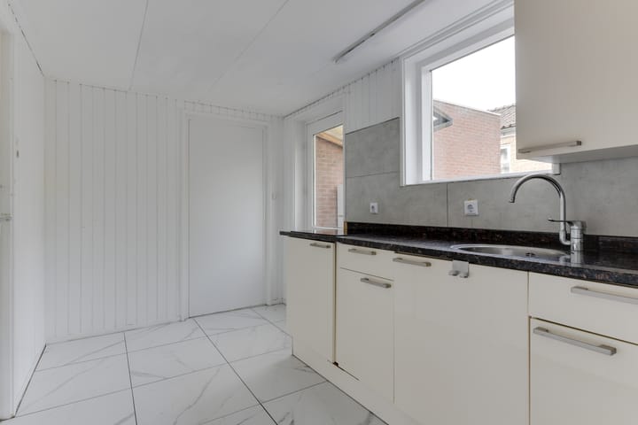 Foto 17 van Outger Jacobszstraat 2