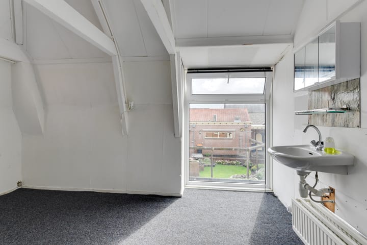 Foto 25 van Outger Jacobszstraat 2