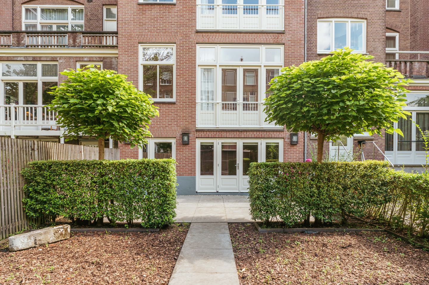 Photo 35 of Prins Hendriklaan 14-A