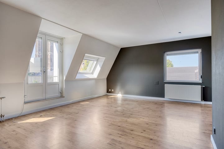 Foto 2 van Dorpstraat 65-D