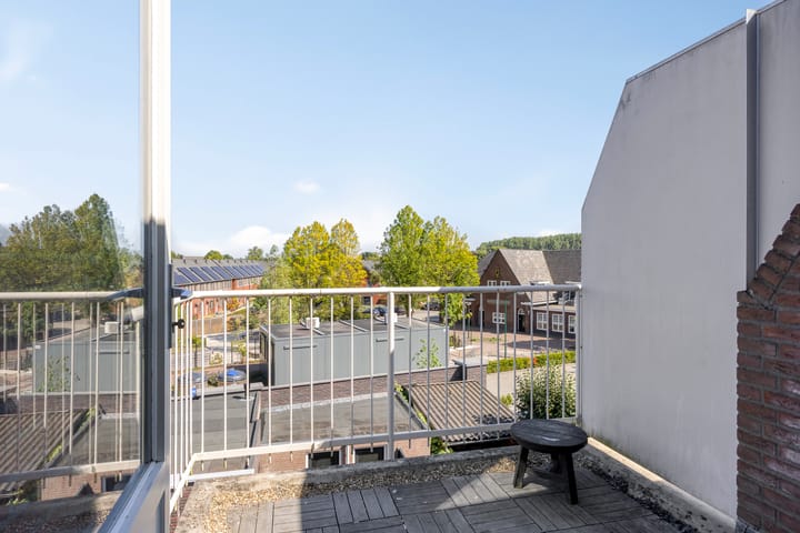 Foto 3 van Dorpstraat 65-D