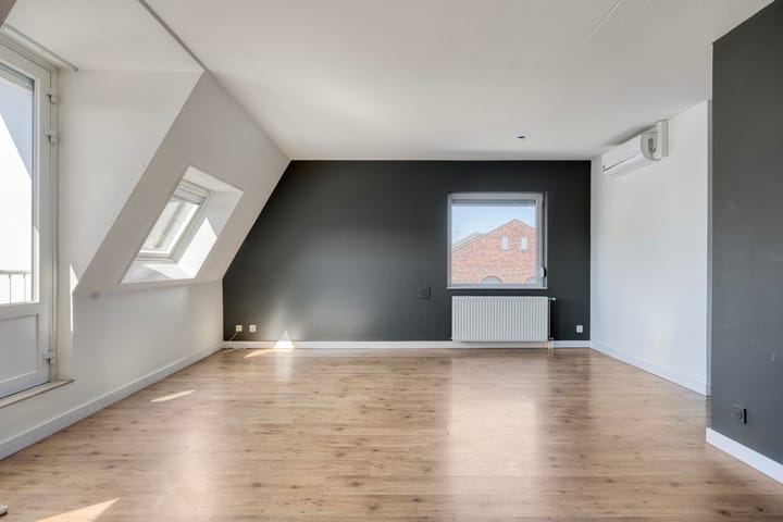 Foto 9 van Dorpstraat 65-D