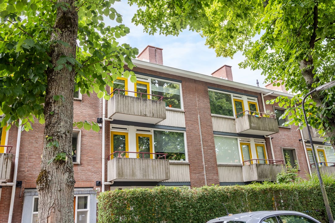 Photo 1 of Paulus Potterlaan 35