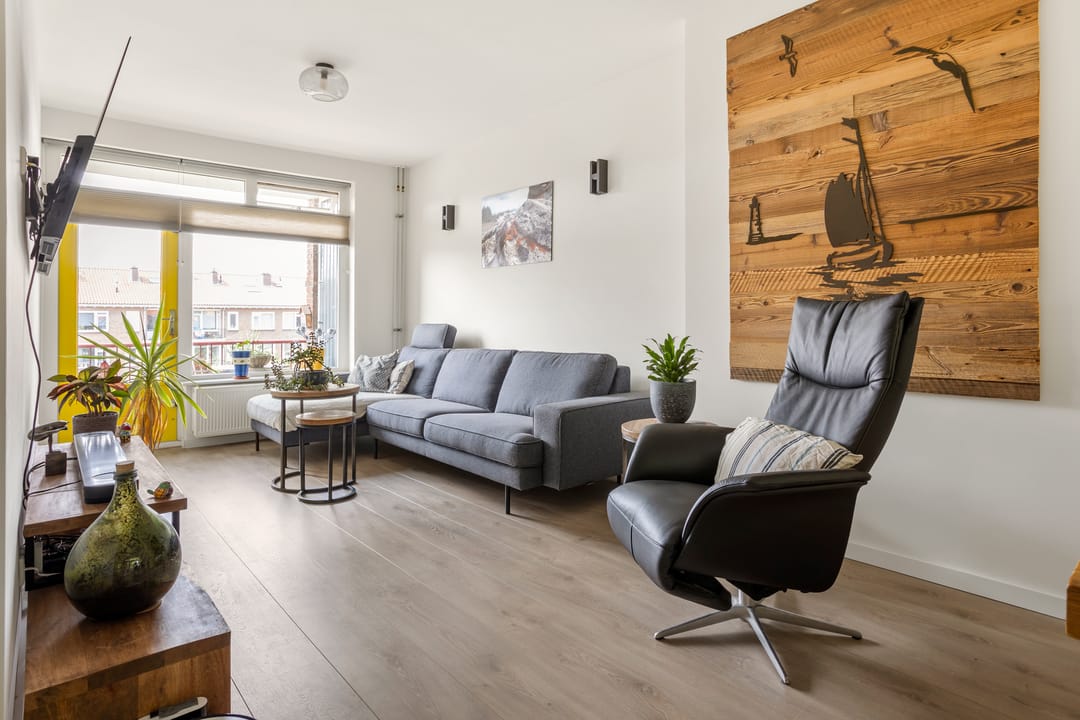 Photo 11 of Paulus Potterlaan 35