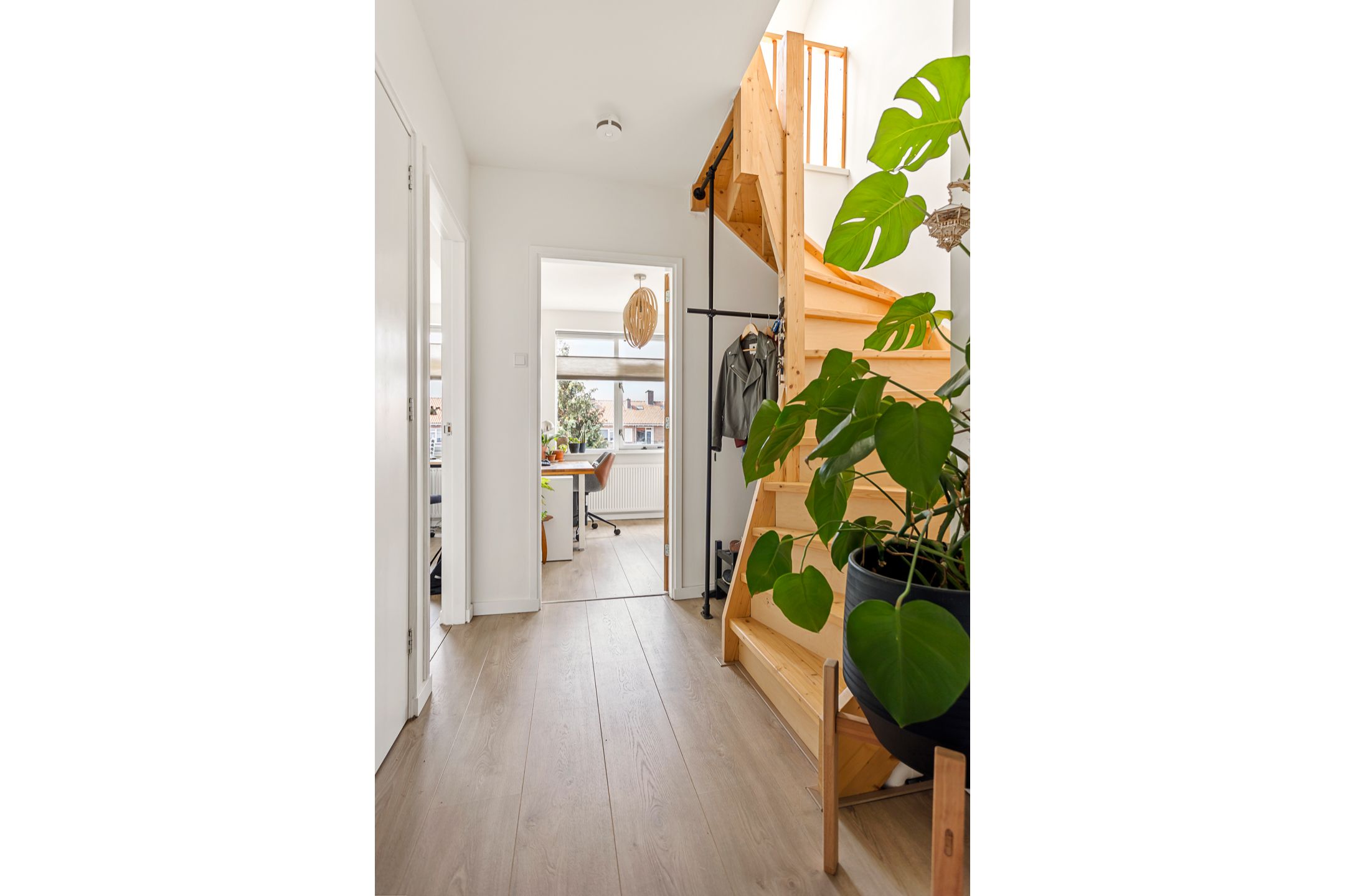 Photo 15 of Paulus Potterlaan 35