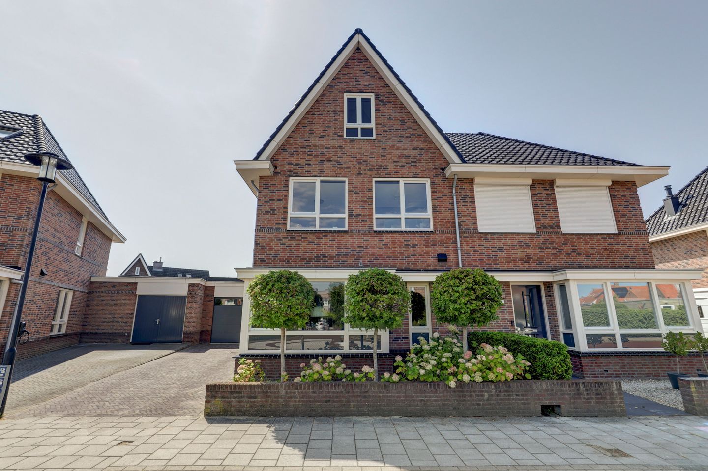 Foto 1 van Boudewijn Büchlaan 13