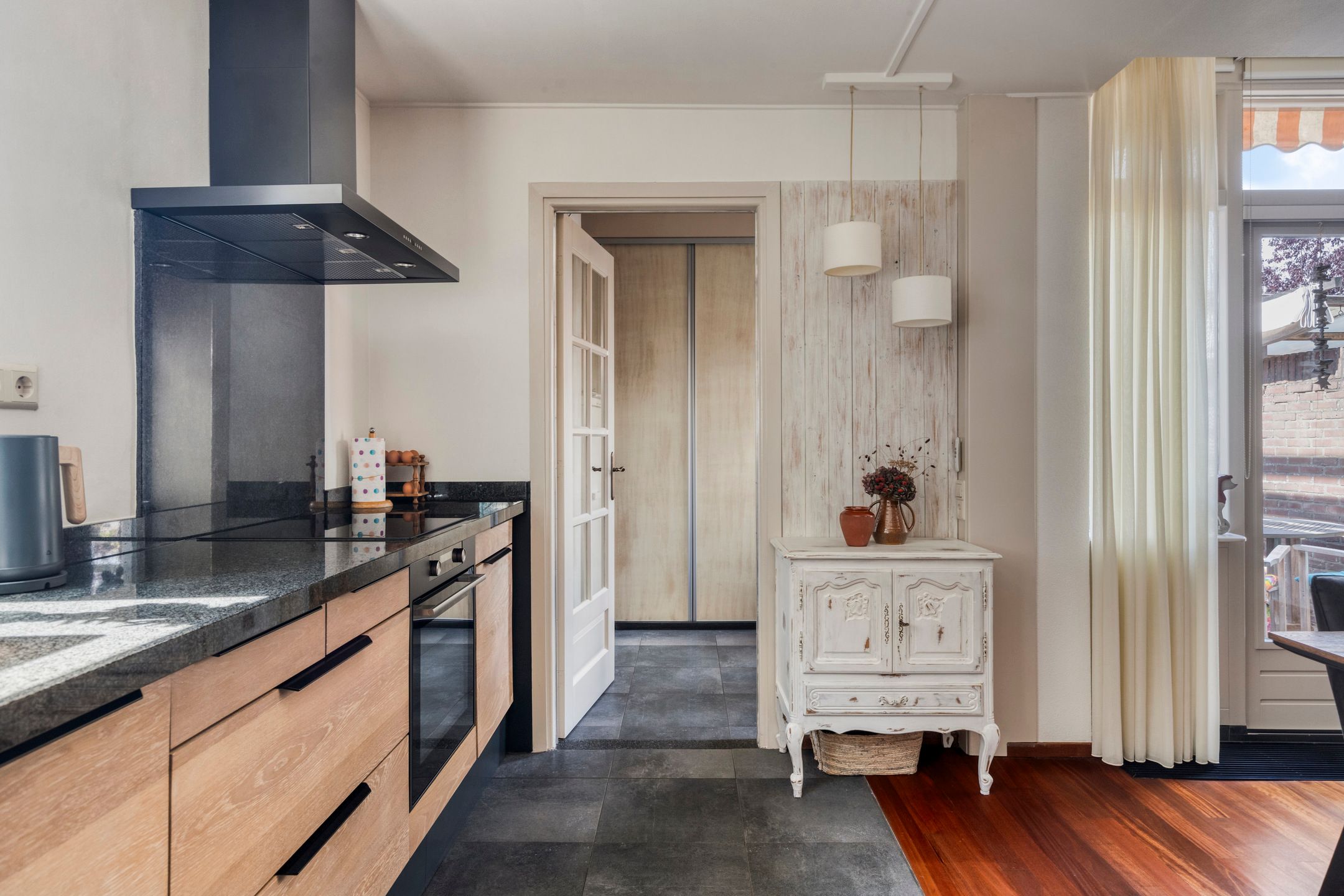 Foto 15 van Antwerpsestraatweg 236