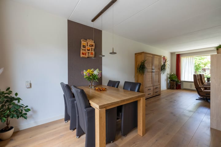 Foto 9 van Bruglaan 22