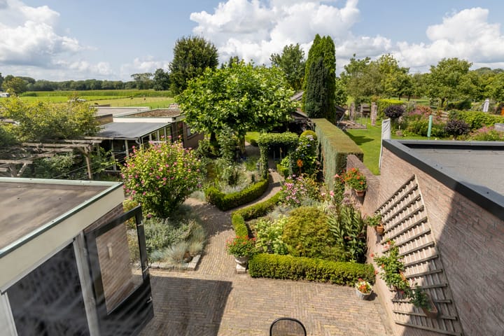 Foto 29 van Bruglaan 22