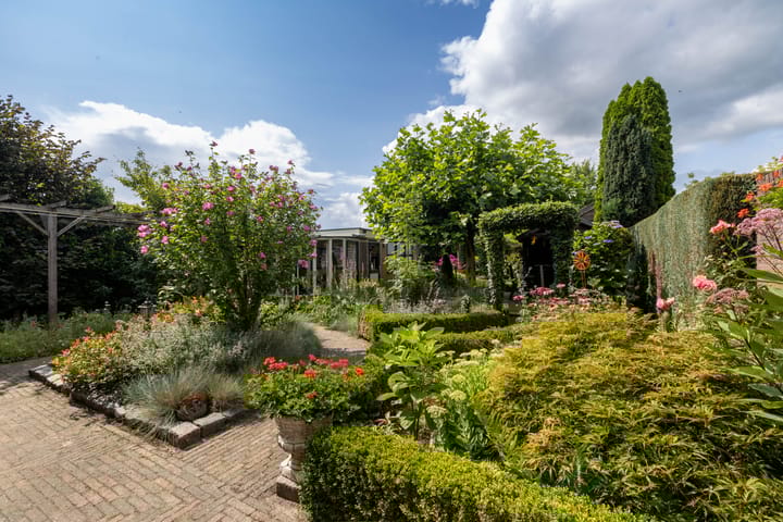 Foto 30 van Bruglaan 22