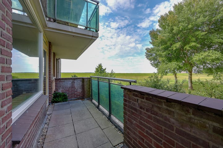 Photo 2 of Dijkmeent 51