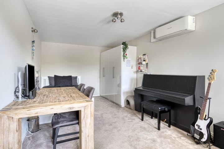 Photo 17 of Gruttostraat 12