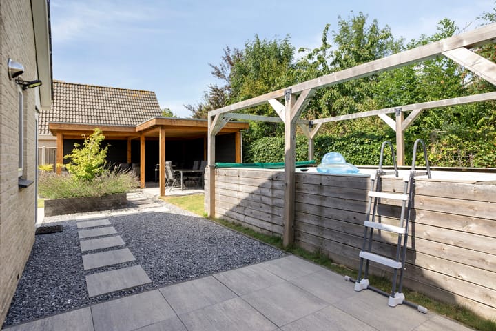 Photo 28 of Gruttostraat 12