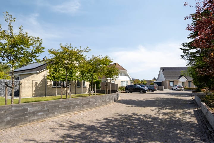 Photo 32 of Gruttostraat 12