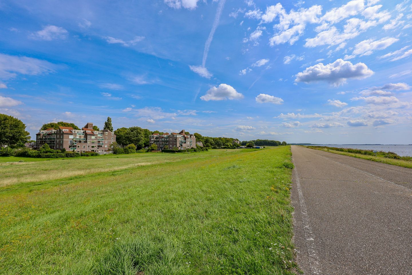 Photo 40 of Dijkmeent 51