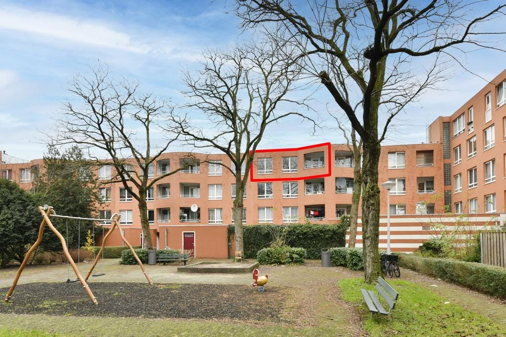 Foto 1 van Charlotte Brontéstraat 38