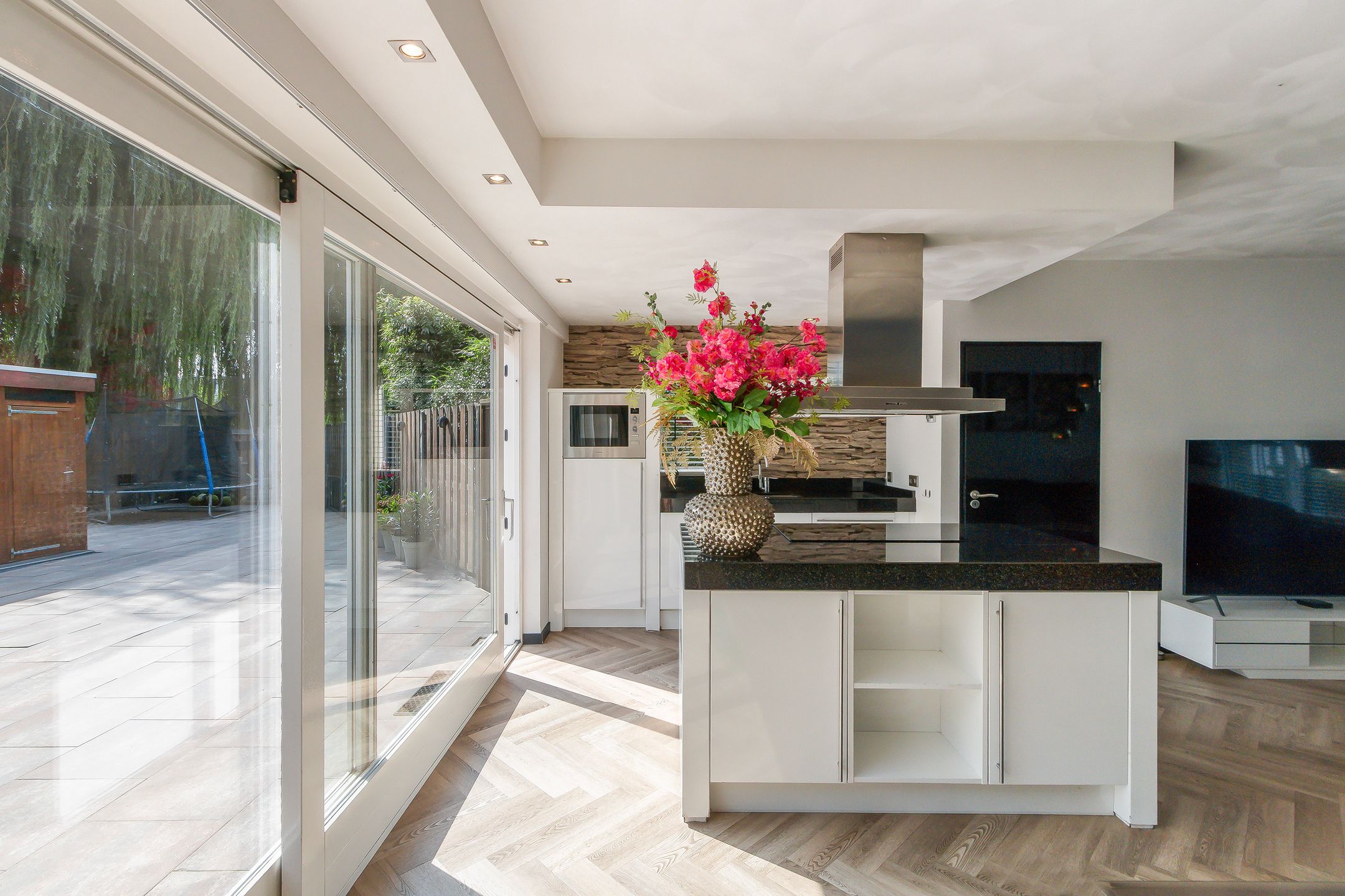 Foto 3 van Lunenburg 36