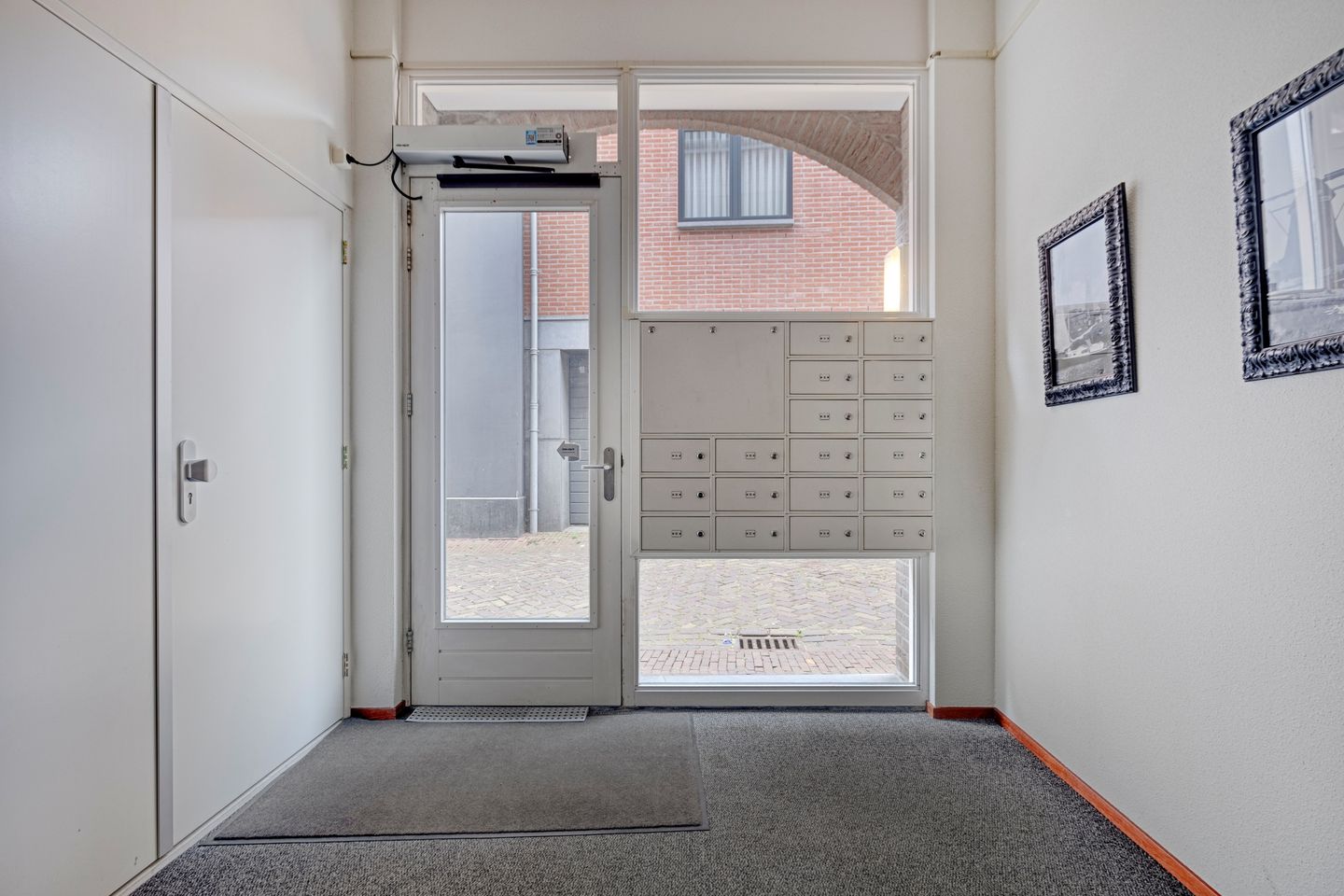 Foto 4 van Basiliekstraatje 16