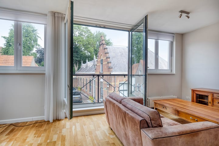 Foto 15 van Basiliekstraatje 16