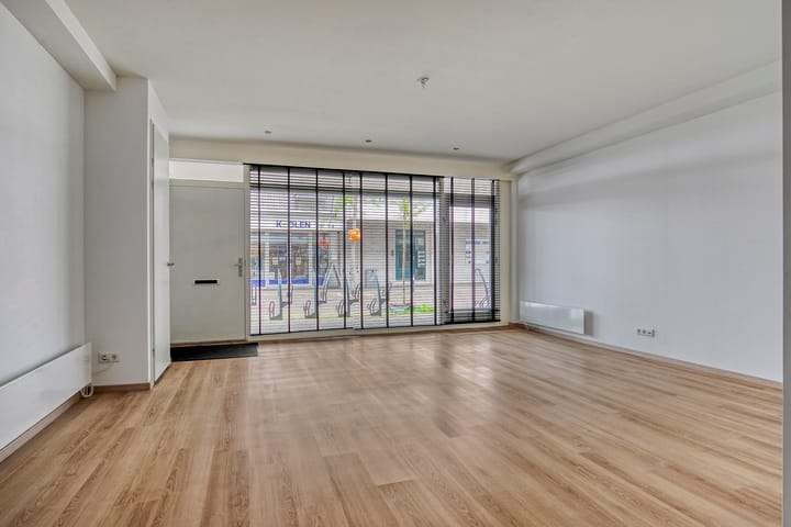 Foto 7 van Corridor 37-B