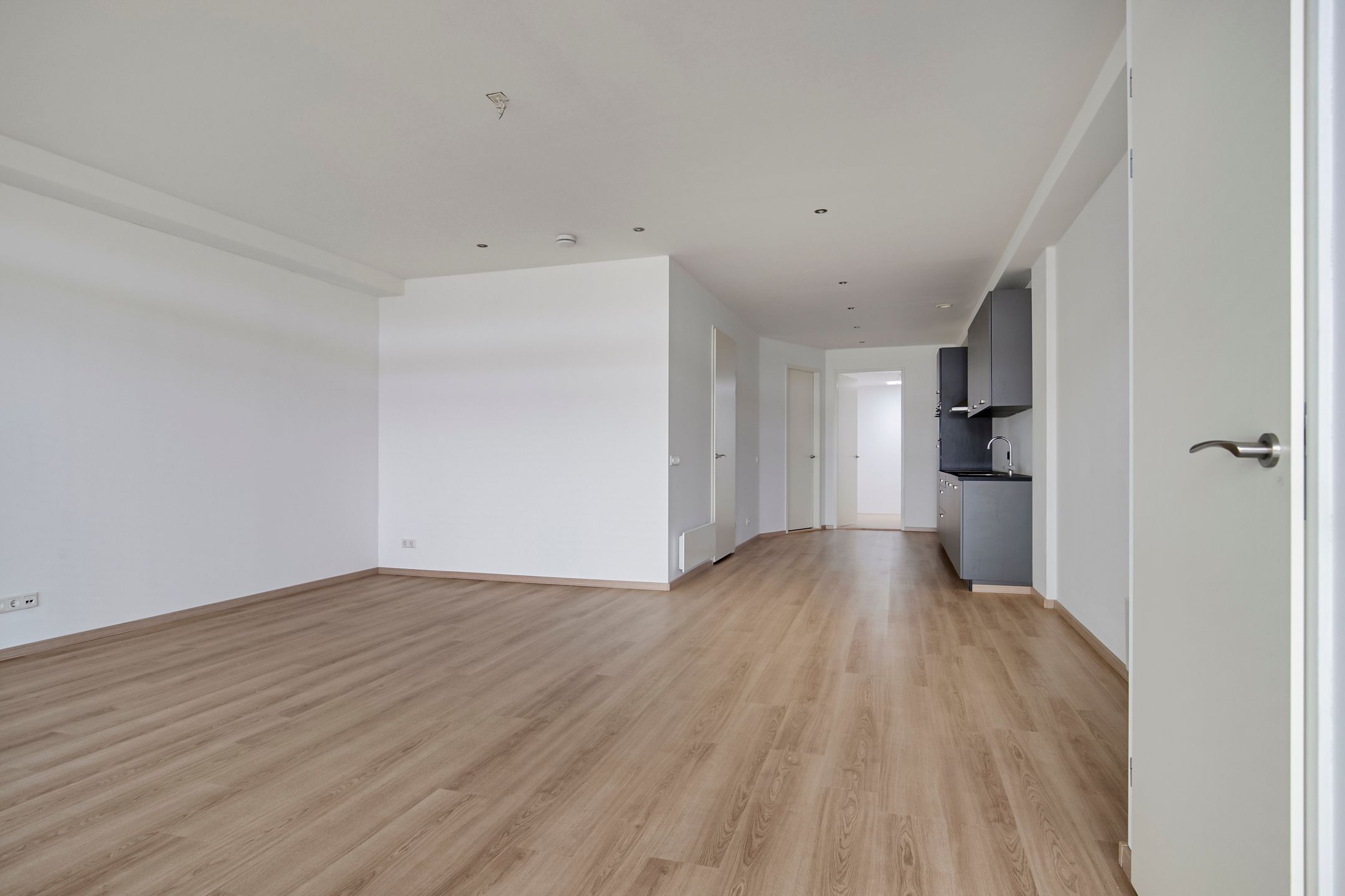 Foto 9 van Corridor 37-B