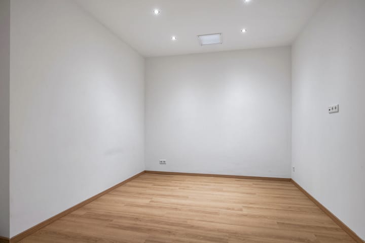 Foto 12 van Corridor 37-B