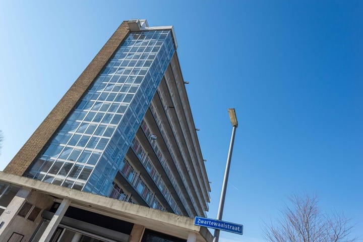 Foto 2 van Zwartewaalstraat 97