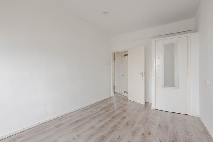 Foto 16 van Zwartewaalstraat 97