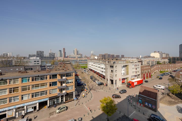 Foto 1 van Zwartewaalstraat 97