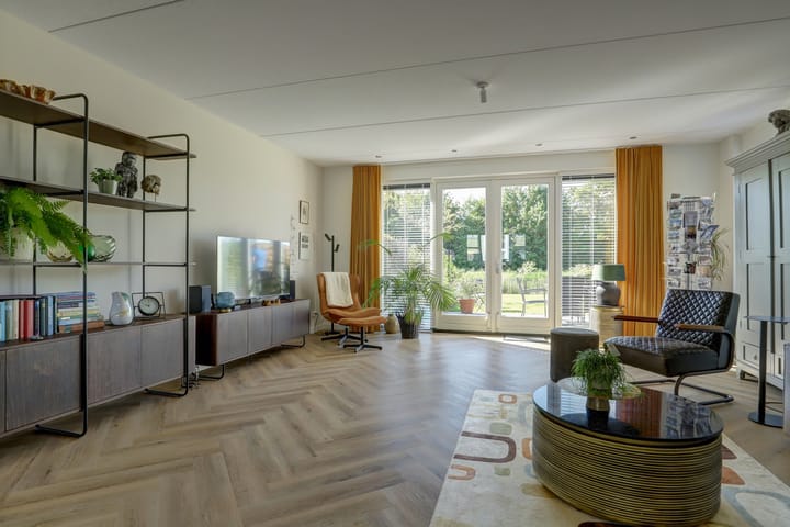 Photo 4 of De Overhaal 15