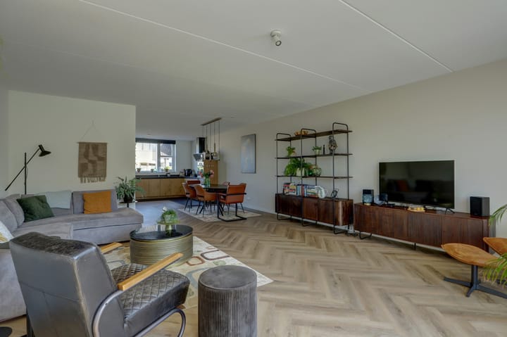 Photo 9 of De Overhaal 15